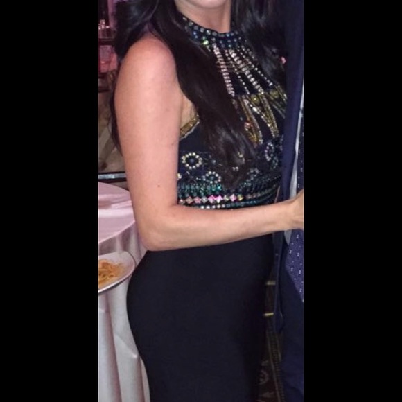 Prom Dress! - Picture 2 of 7